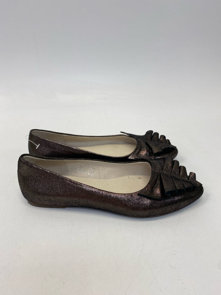 NWOT Chocolat Blu  Size 7 Bronze Shimmery Flats