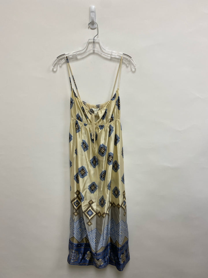 NWT Banana Republic Size 4 Cream Navy/Blue Medallion Sleeveless Ladies Dress