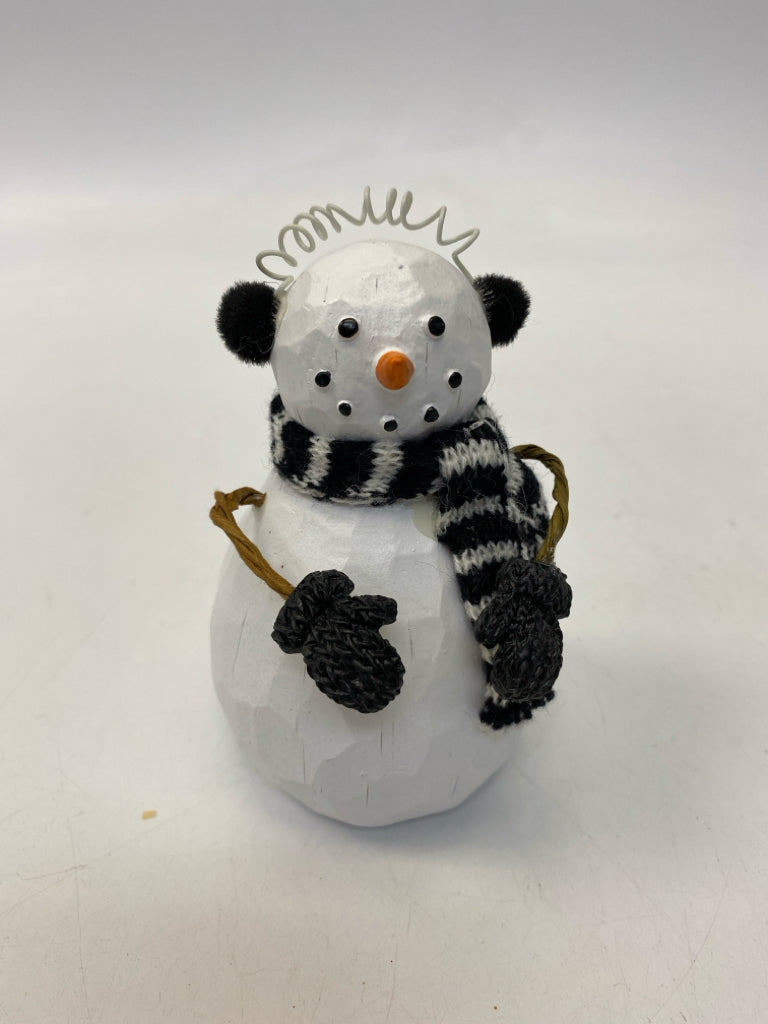 White Black Winter