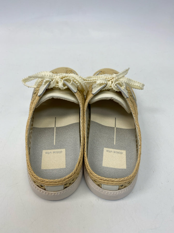 NWOT Dolce Vita  Size 9.5 Tan Cream Lace-up Sneakers