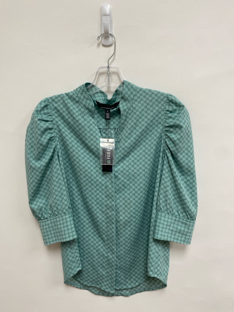 NWT Wht House/Blk Mkt Size 0 Aqua Seafoam Print Ladies Top