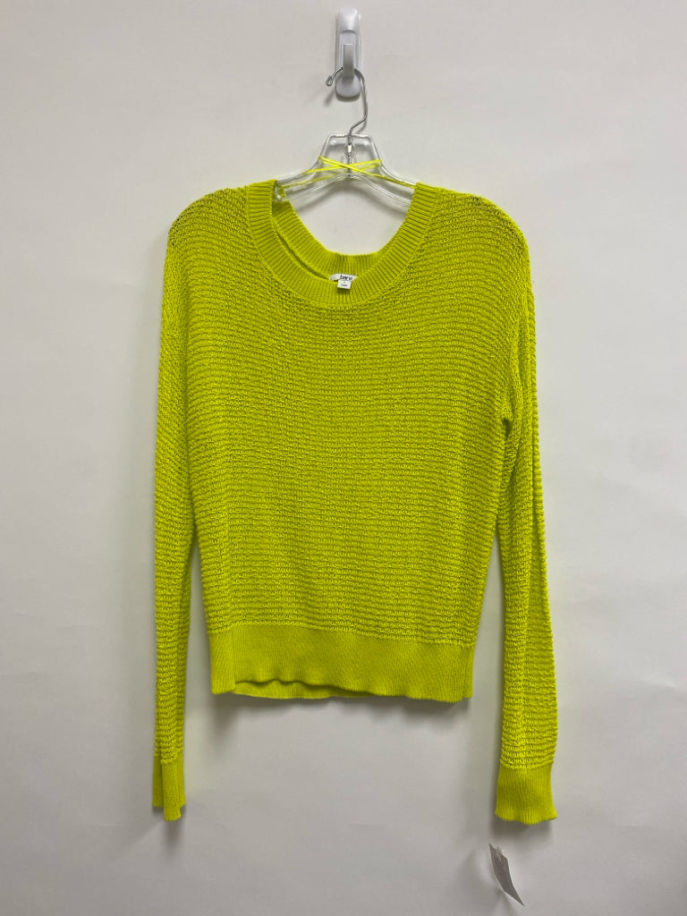 NWT bar III Size L Neon Yellow Crochet Ladies Sweater