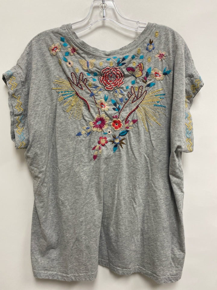 JOHNNY WAS Size XL Gray Multi Color Butterflies Embroidered Ladies Top
