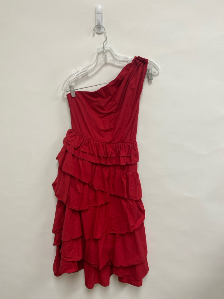 Anthropologie Size 00 Red Tiered Ladies Dress