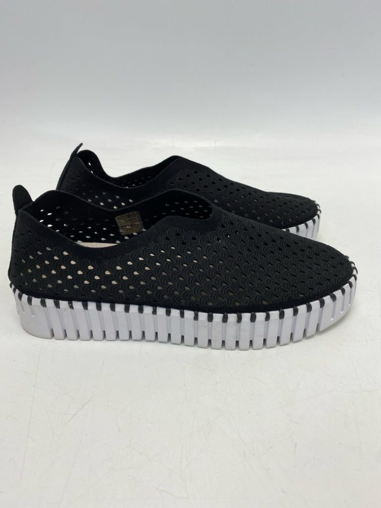 Ilse Jacobsen Hornbaek  Size 39 Black Fabric Sneakers