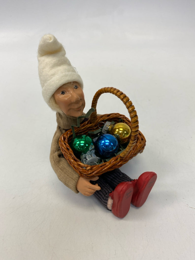 Kindles Boy Ornament w/Basket