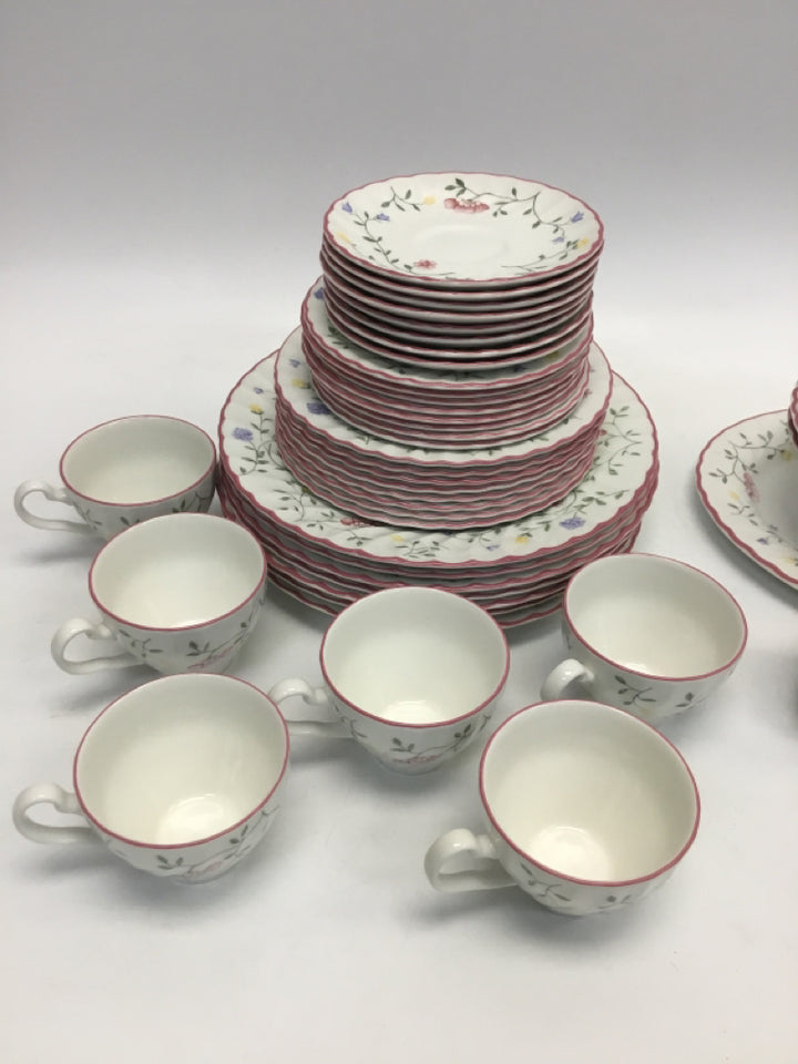 White Pink/Multi Flowers Dishes
