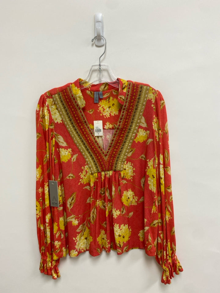 NWT blank LONDON Size S Coral Yellow Floral Ladies Top