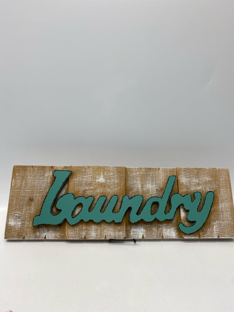 Natural Green Wood Misc. Laundry