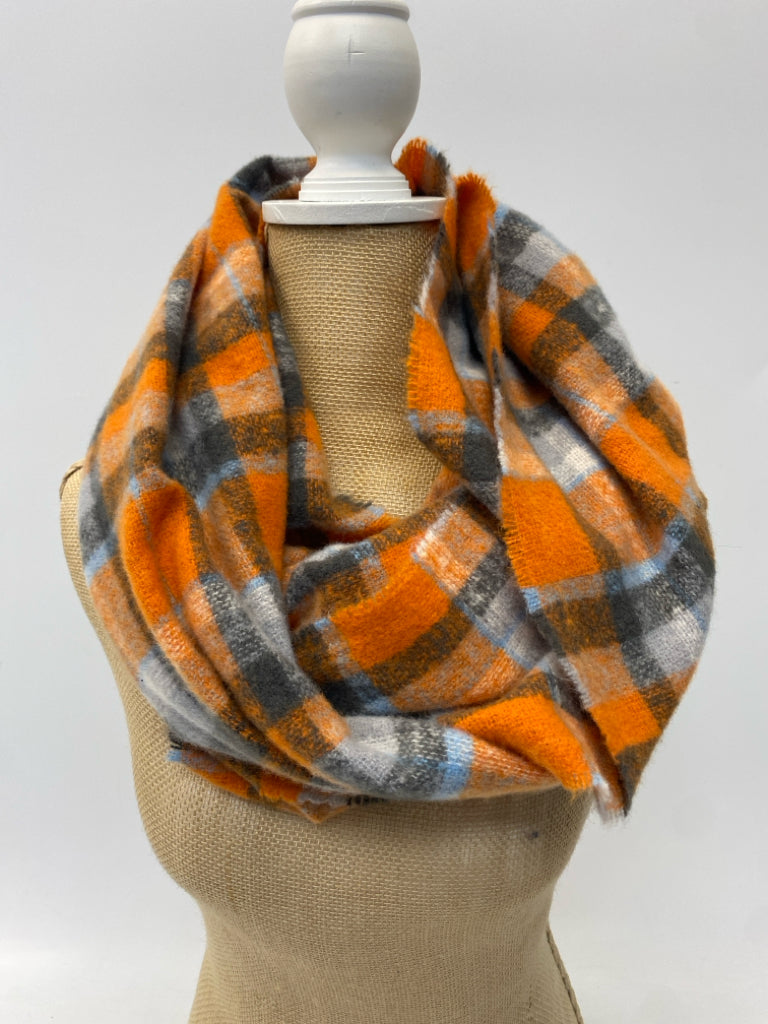 NWT Orange Gray Scarf