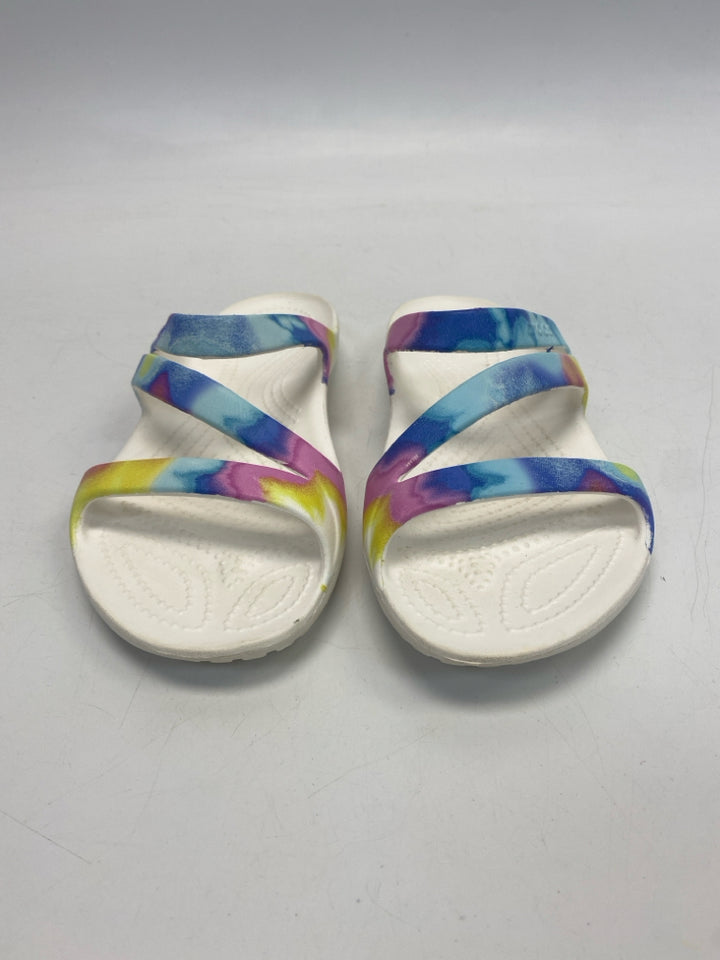 Crocs  Size 6 Tye Dye Sandals