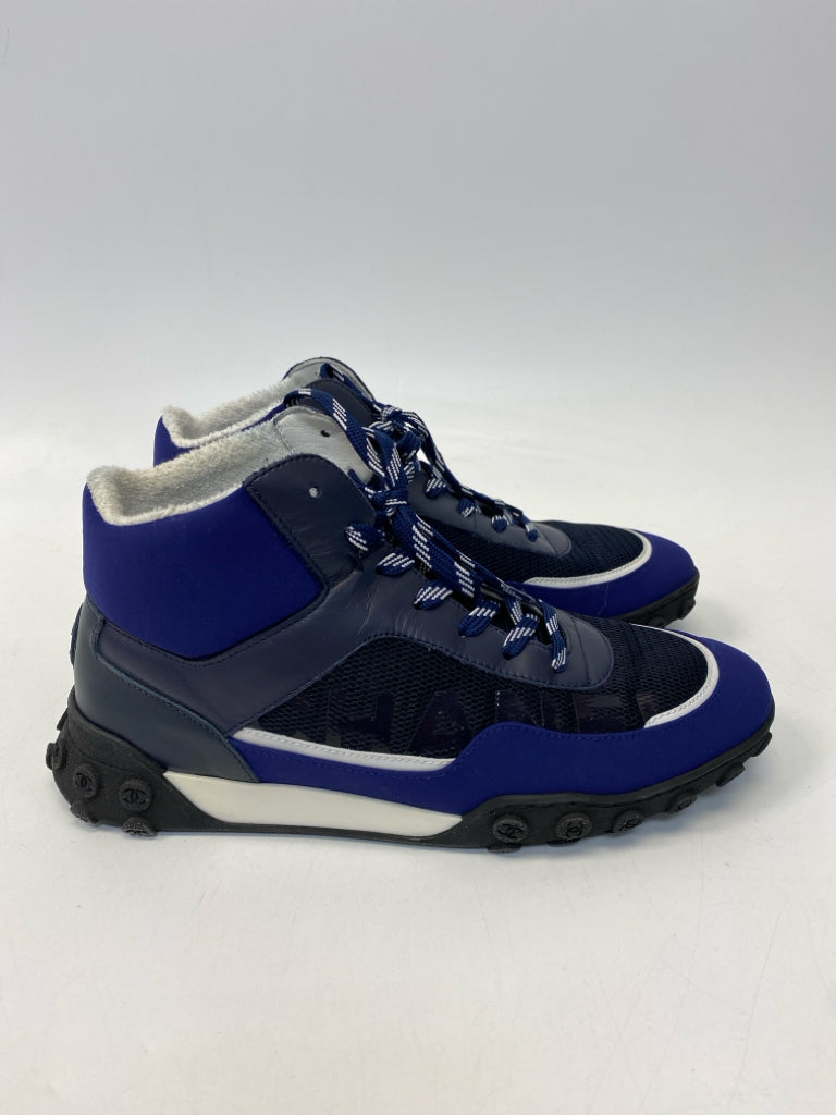 Chanel  Size 39 Navy Black/White Mesh Neoprene Sneakers