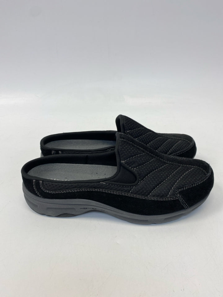 NWOT Easy Spirit  Size 8 Black Sneakers