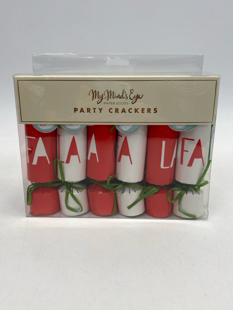 NEW/BOX Red White Christmas