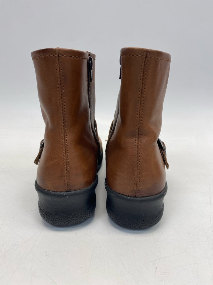 Keen US Shoe Size 8.5 Brown Boots