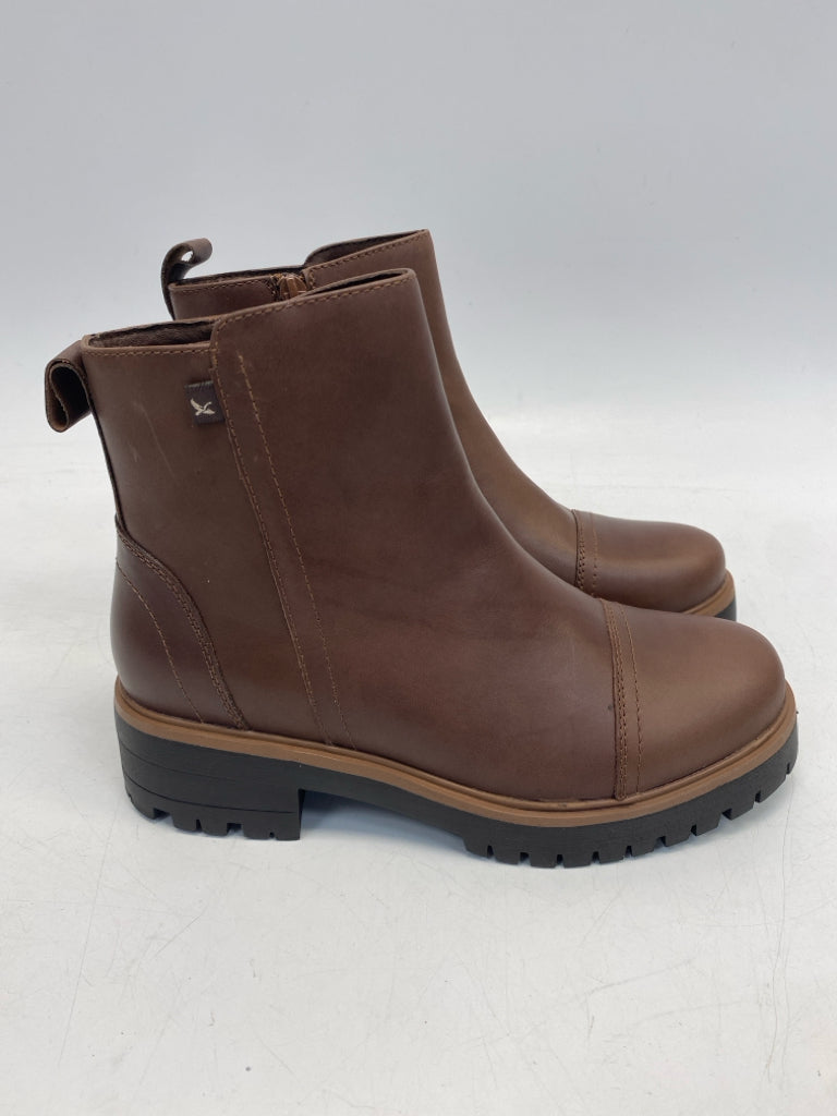 NWOT Eddie Bauer US Shoe Size 7 Brown Side Zipper Boots