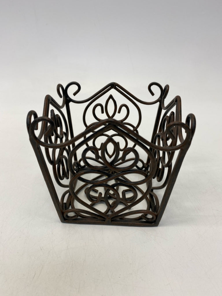 Southern Living Dark Brown Scrolled Metal Planter