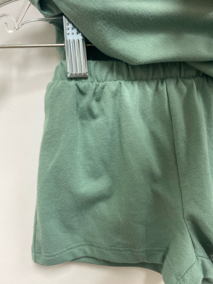 NWT cloud island SIZE 6-9M Green Girl&