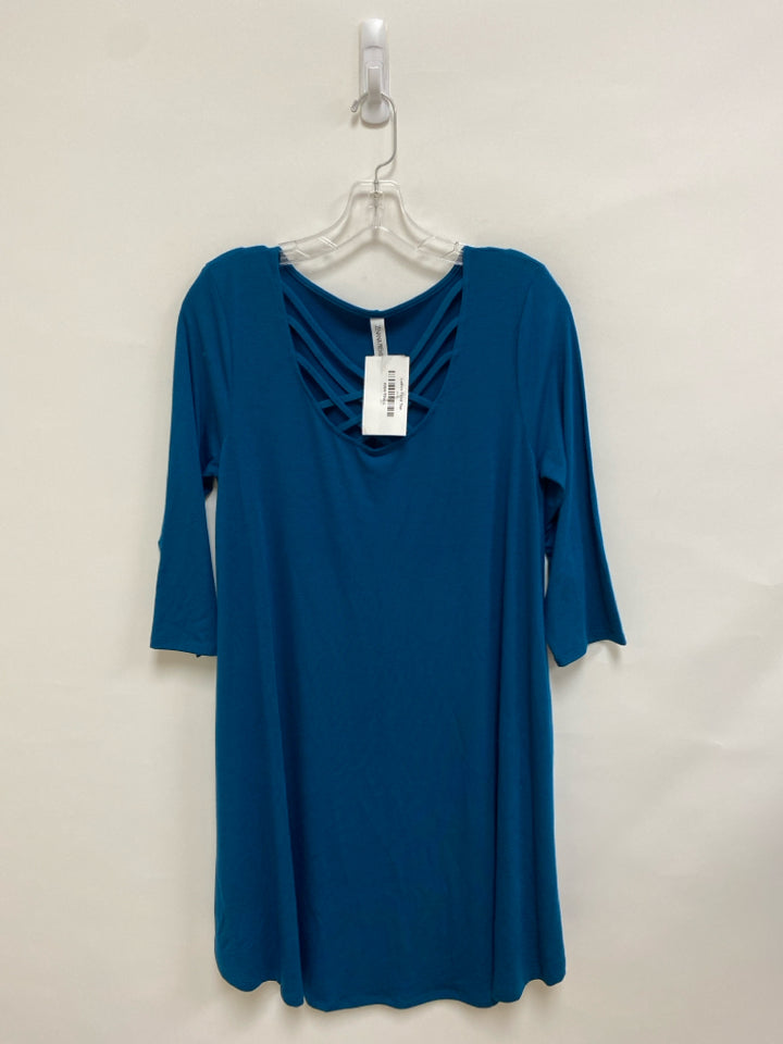 NWT Zenana Size L Teal Blue Criss-Cross Tunic Ladies Top
