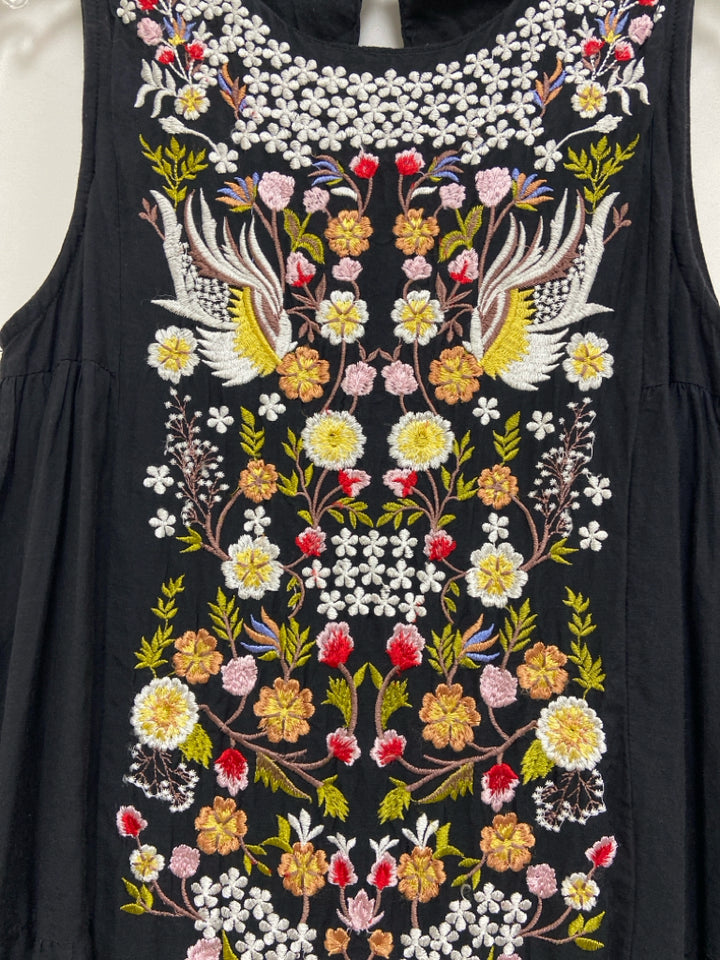 SAMANT CHAUHAN Size 0 Black White/Multi Floral Sleeveless Ladies Dress