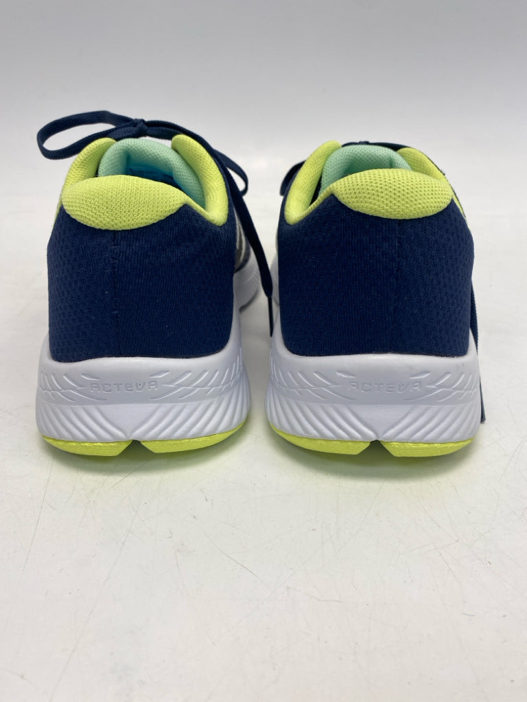 New Balance US Shoe Size 8.5 Navy Mint Green Lace-up Sneakers