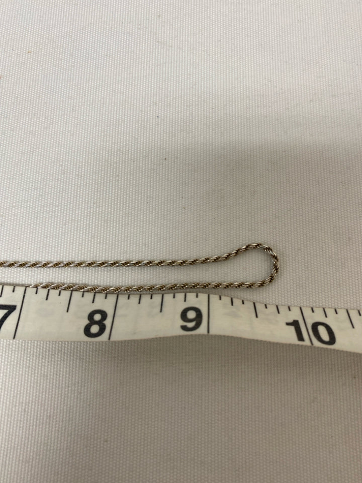 Silver Twisted Necklace