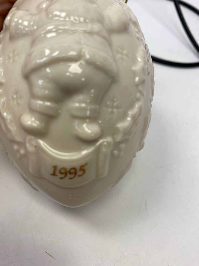 Lenox Ornament  Embossed Egg Shape Santa