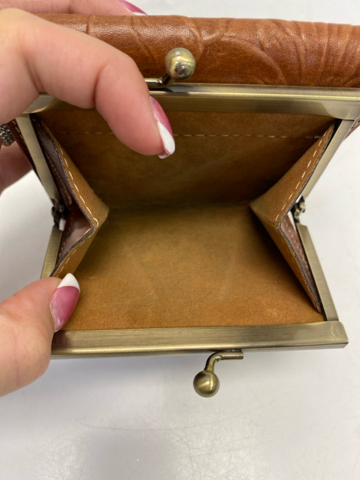 Patricia Nash Brown Wallet