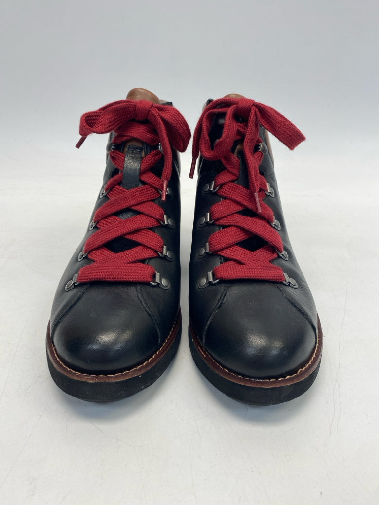 US Shoe Size 9 Black/Tan Lace-up Boots