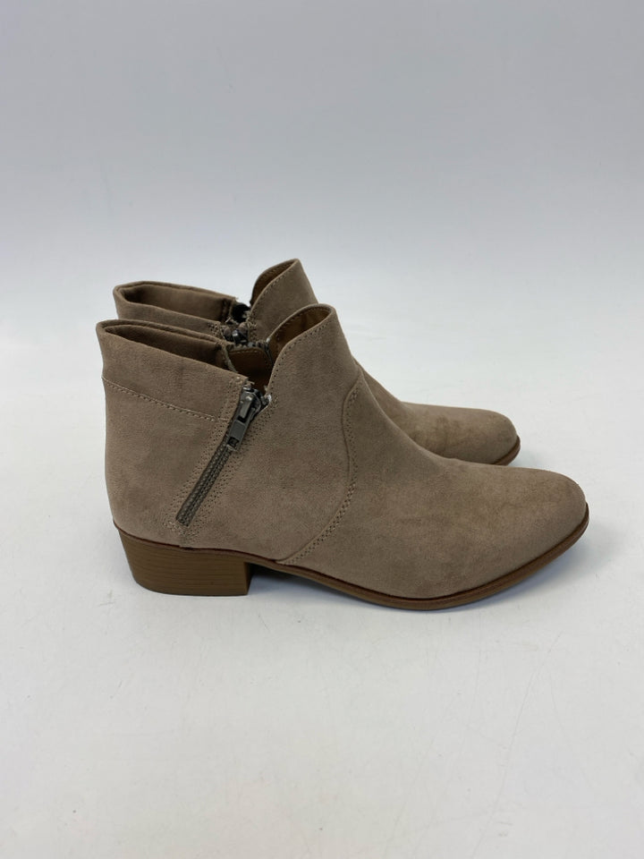 Style &amp; Co.  Size 8 Brown Boots