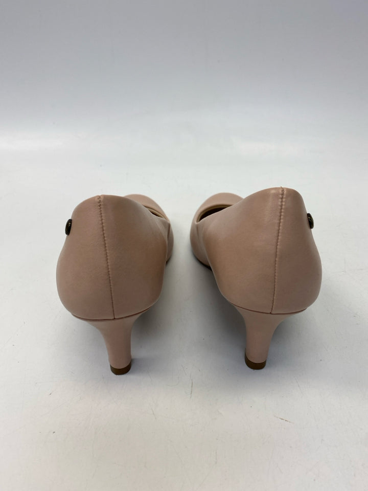 Life Stride US Shoe Size 10 Nude Heels