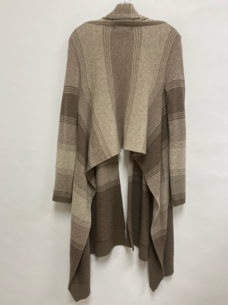 Eddie Bauer Size M Cream/Beige Mocha Drape Ladies Sweater