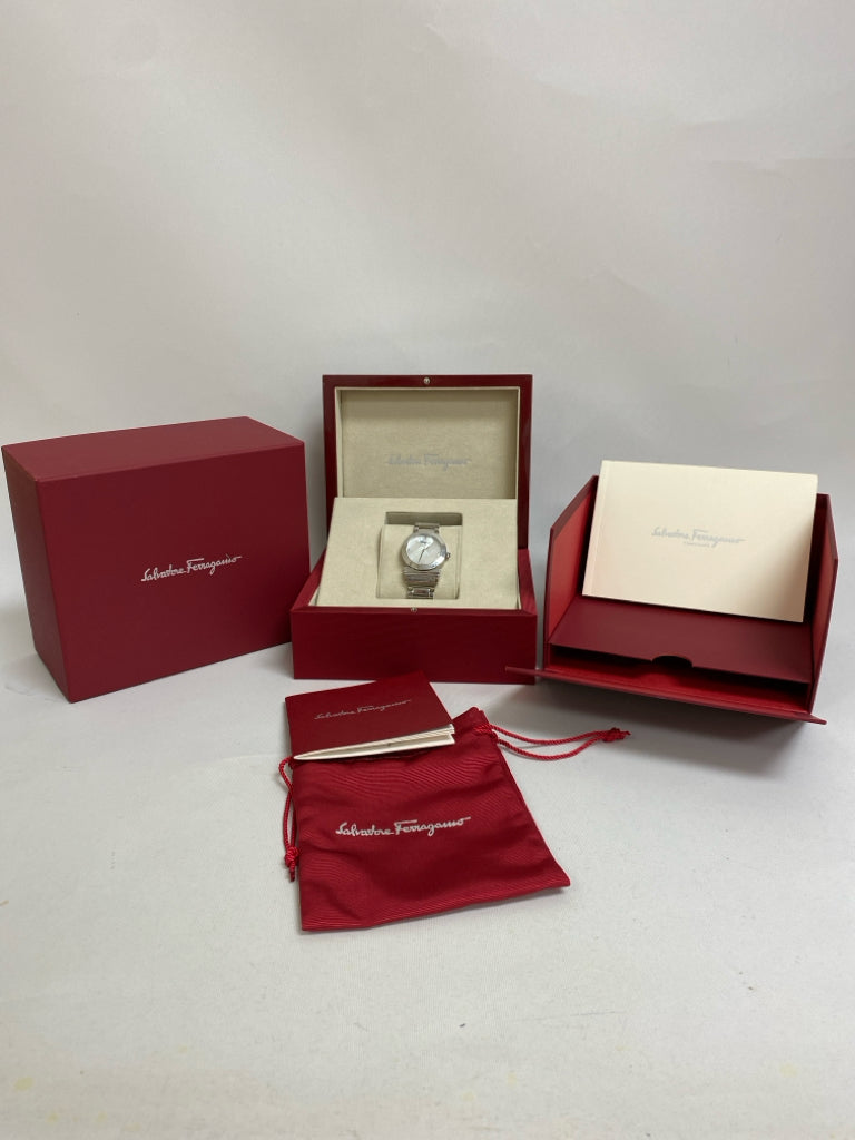 NWOT Ferragamo Silver Color Iridescent Jeweled Ladies Wristwatch