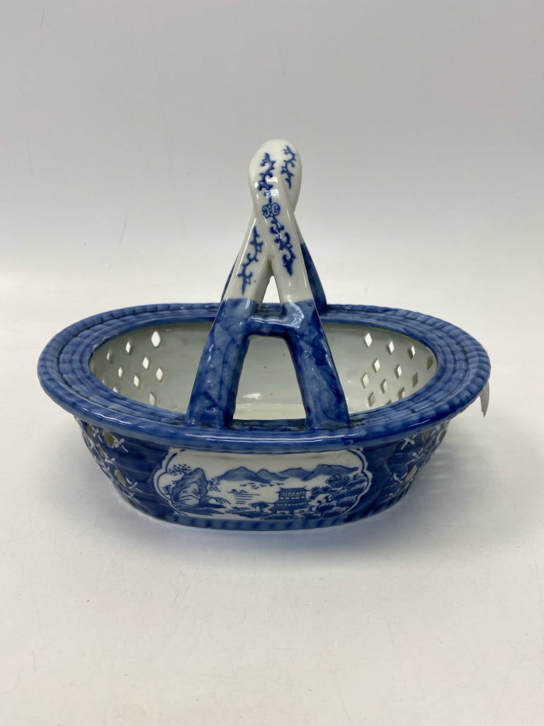 Bombas Blue/White Cut-Out Ceramic Basket
