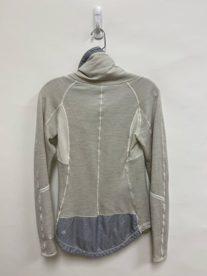 Lululemon Size 4 Pale Gray Cowl Neck Athletic Top