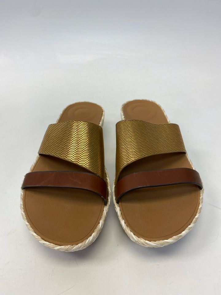 Fit Flop  Size 7 Brown Gold Sandals