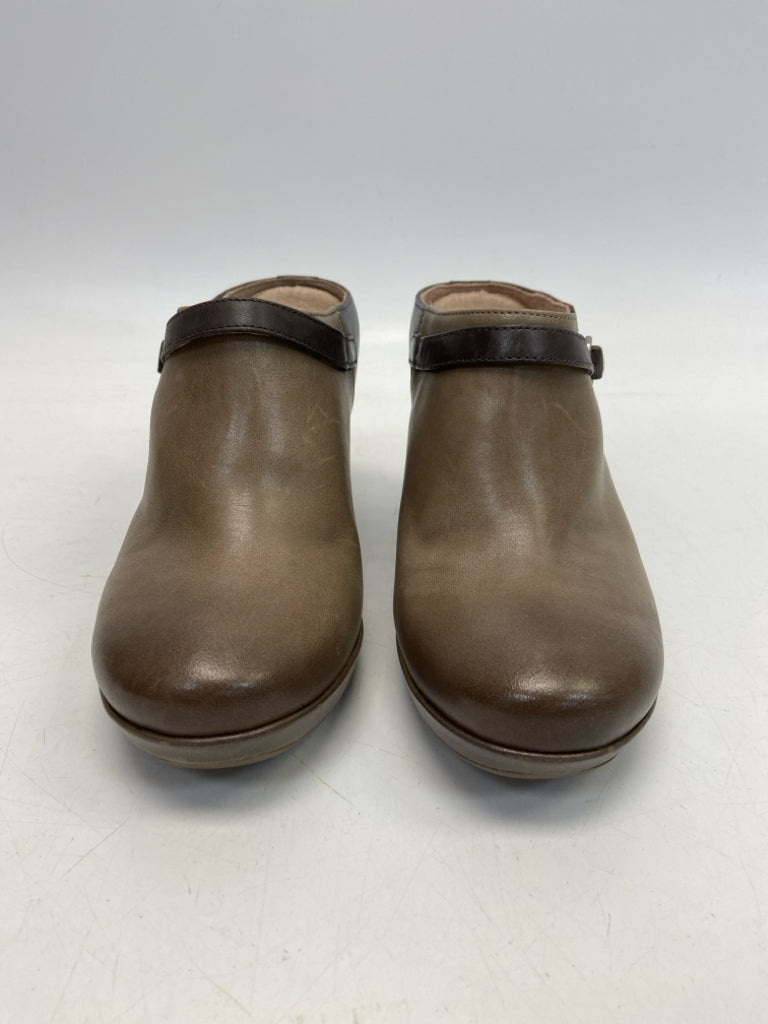 Dansko US Shoe Size 37 Taupe Clogs