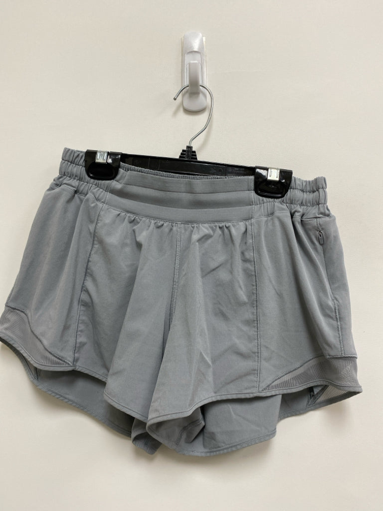 Lululemon Size 6 Gray Athletic Shorts