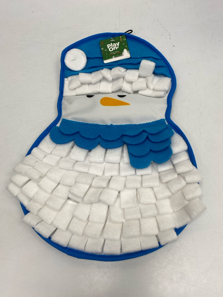 NWT White Blue Pet Toys