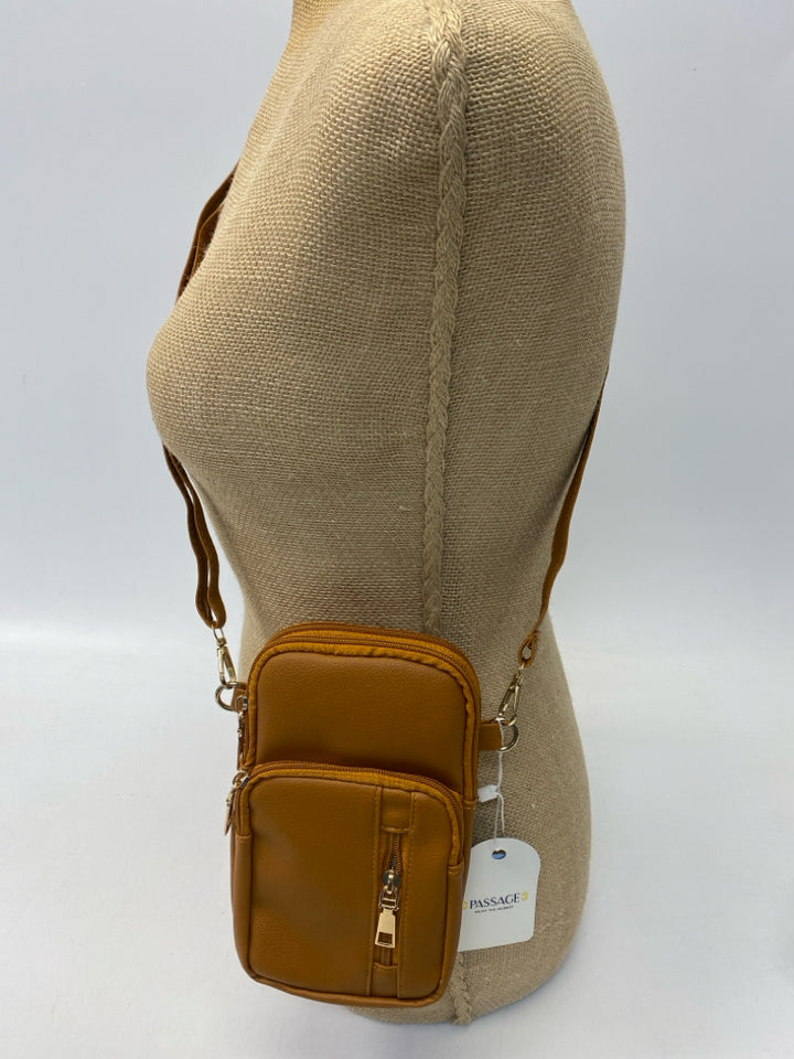 NWT  Size S Chestnut Crossbody