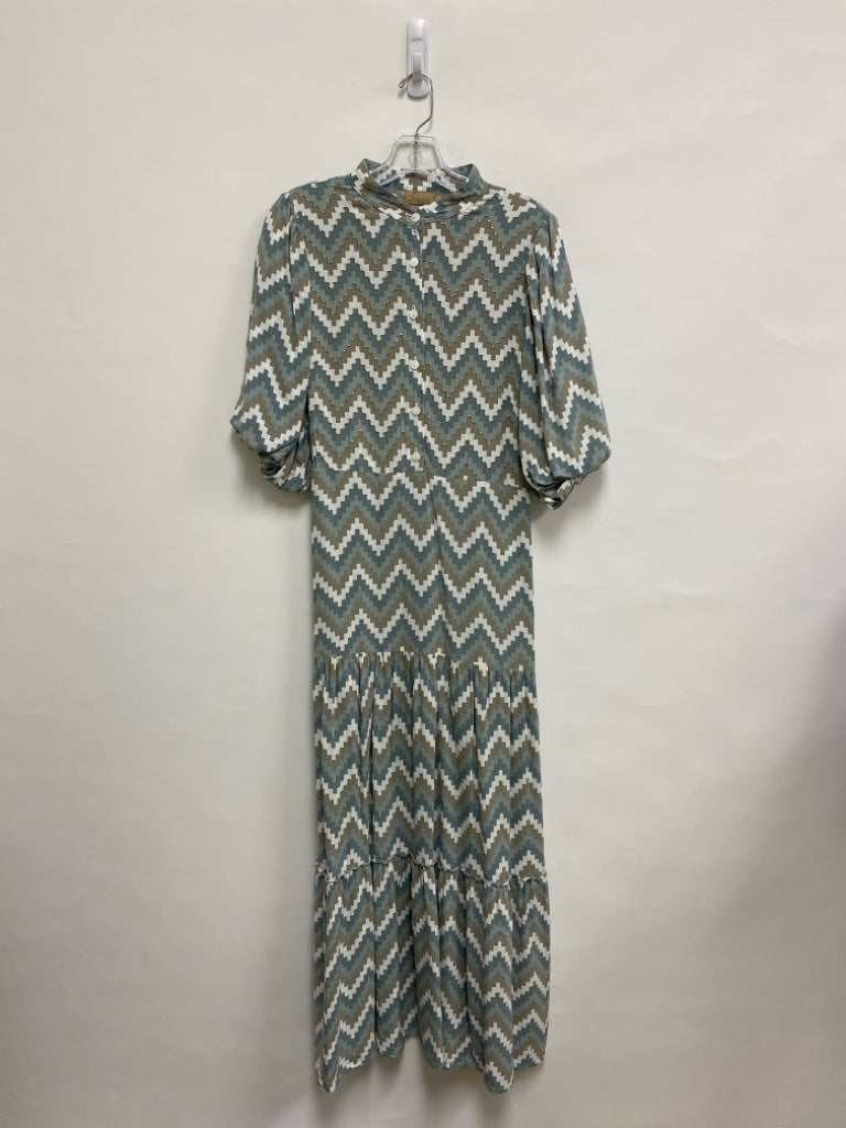 Size S Seafoam/White Taupe Zig Zag Maxi Ladies Dress