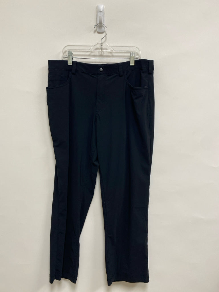 PGA TOUR SIZE 16 Black Boy&