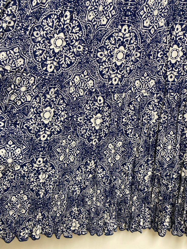 NWT Karen Kane Size S Navy/White Crinkle Maxi Ladies Skirt
