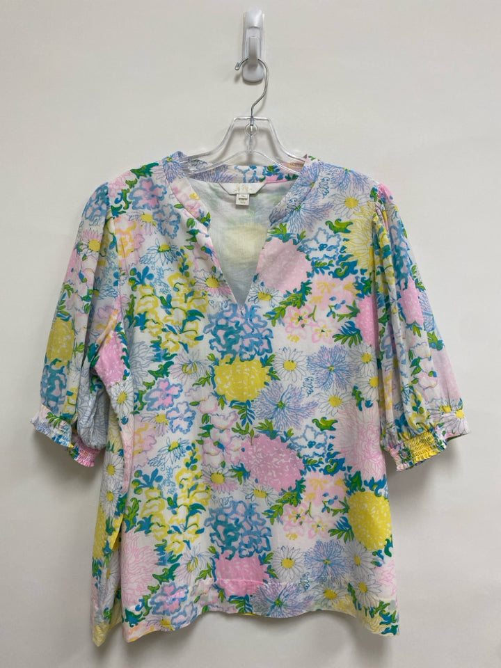 LILLY PULITZER Size XL White/Blue Pastels Flowers Ladies Top