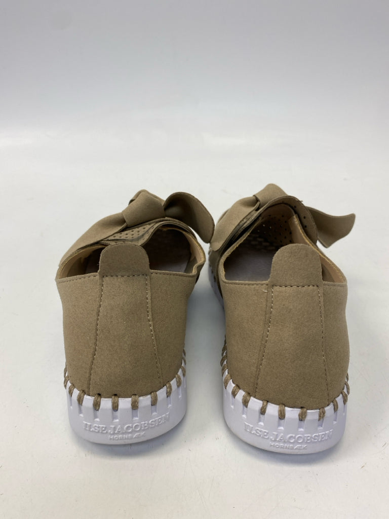 NWOT Ilse Jacobsen Hornbaek  Size 36 Brown Perforated Flats