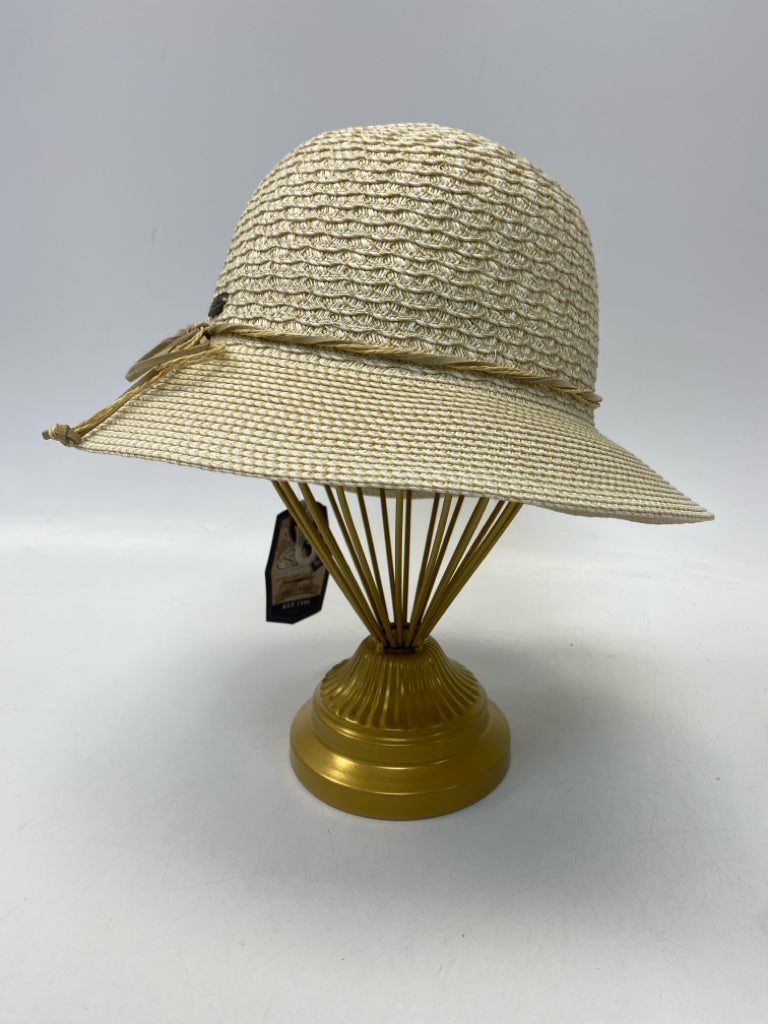 NWT Sun N Sand Natural Misc. Hat