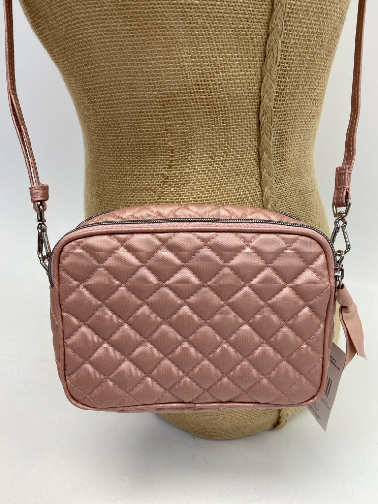 NWT Vera Bradley Rose Quilted Crossbody