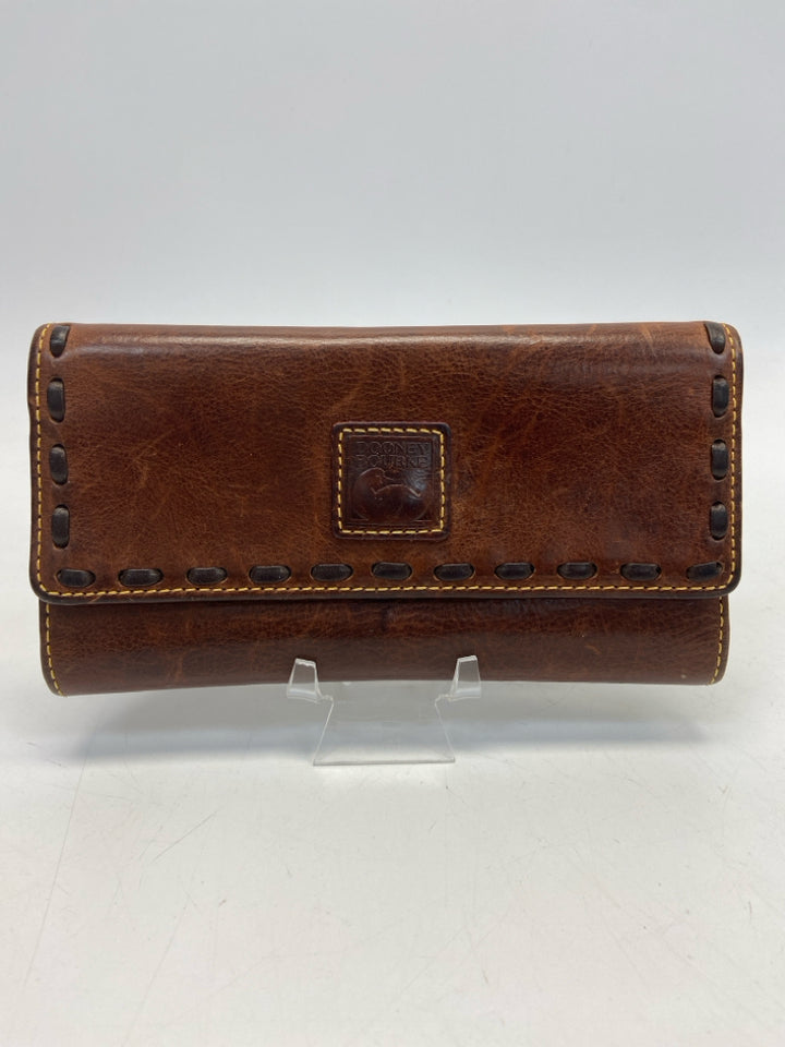 Dooney &amp; Bourke Dark Brown Stitching Wallet