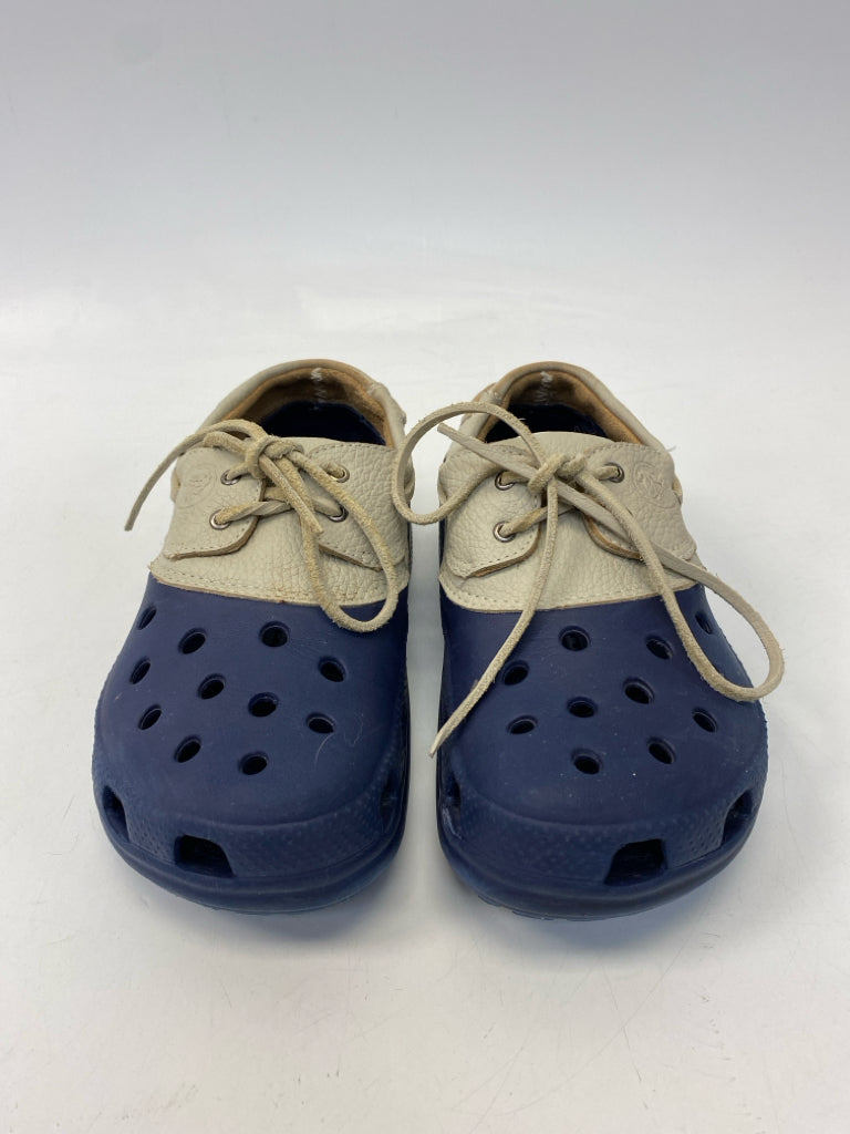 Crocs  Size 7 Navy Tan Clogs