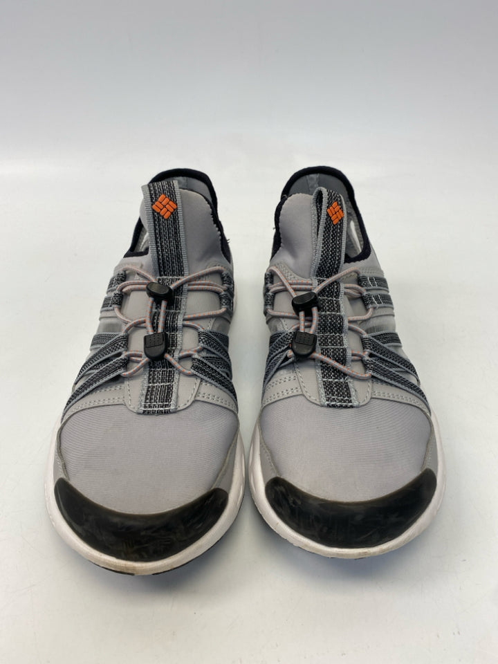 Columbia Size 8.5 Gray Black Men&